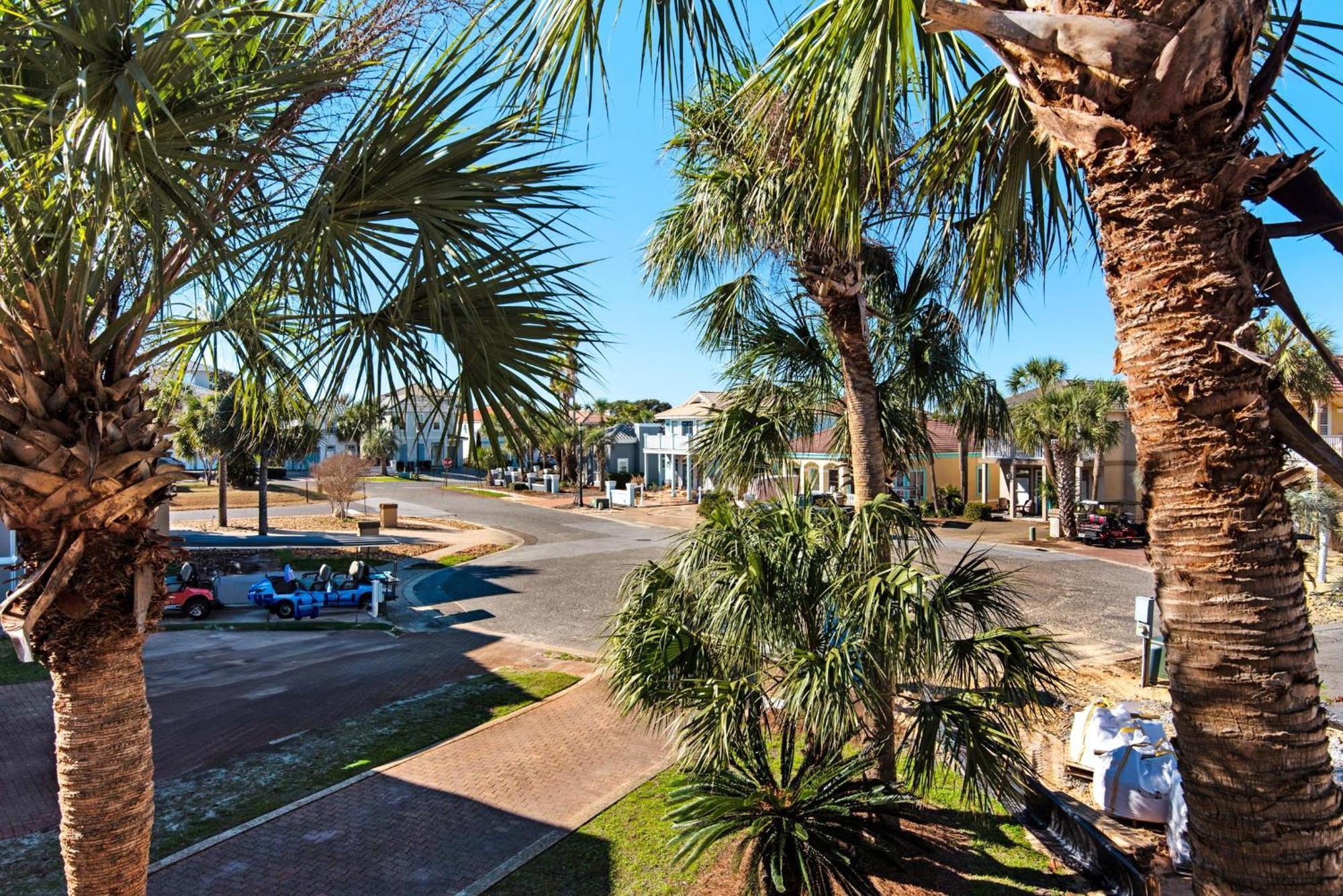 Another Day In Paradise Destin Luaran gambar